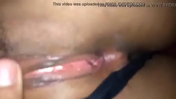 Preview 2 of Cock Gets Caressed Well - Me coji a una morra que conoc&iacute_