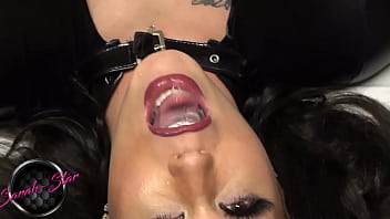 Preview 4 of Henti Amena - LATEXFICK...zwei Schw&auml_nze f&uuml_llen mich ab