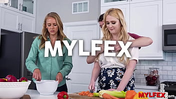 Preview 1 of Indin Fakkig - Mylfex - Anything for their Spoiled Boy