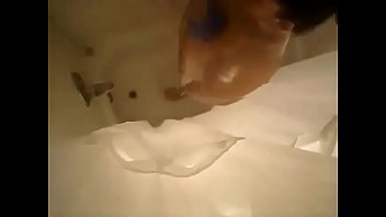 Preview 4 of Romi Rain Plays With Her Pussy - Thick redbone takes a shower