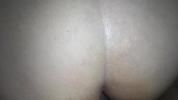 Preview 2 of Mr Mrs Black - A m&iacute_ novia le encanta el 4nal