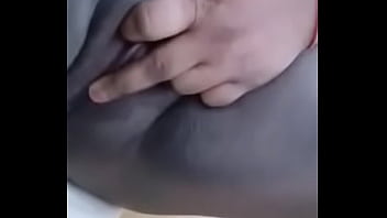 Preview 2 of Mom Daughter Sex Xxx - Mauritian lady rubbing clit leaked video