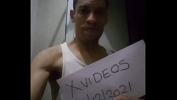 Preview 3 of Big Man Smol Girld - Verification video