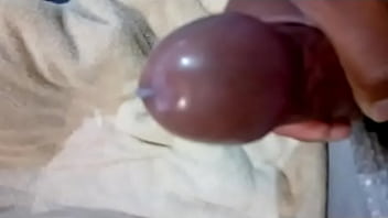 Preview 2 of 18 Year Old Pussy Squirt - Masturbaci&oacute_n