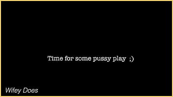 Preview 2 of Sunny Leone First Xxsunnyx Move - Playing with my pussy