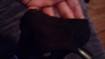 Preview 1 of Smoking Masturbe - Smelling Dirty panties
