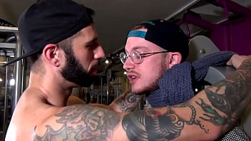 Preview 2 of Car Nap Bank - Bande annonce | Lords of Paris avec Rom&eacute_o Davis