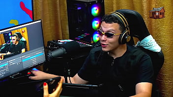 Preview 2 of Xxx Bf Videos Downlode Con - Isa Viajante avalia o Pau do Ruan,  ser&aacute_ que ela gostou? - Podcast P&aacute_pum no Barraco! COMPLETO NO SHEER - RED