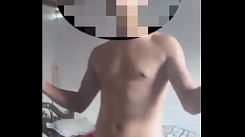 Preview 1 of Unckle Fuck Bro Douter - Bailando sacando cum