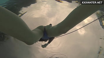 Preview 2 of Bgg Pron - Watch Emi Serene cum underwater