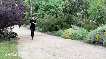 Preview 1 of Makan Malik Fuck Neghbour - Zuzu Sweet stops an athlete to fuck him in the park in public,  cum in mouth [full vid available] - Carlo Duro