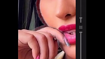 Preview 1 of Masaag Sex - Desenhar MILF exuberante e muito linda com belos decotes
