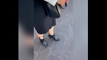 Preview 1 of Olld Mama Fack Xx - Sexo por DINERO! Le ofrezco DINERO a SE&Ntilde_ORA Mexicana Sumisa que Estaba Esperando su Cami&oacute_n para Irse a Trabajar! Le Doy Dinero para que me la CHUPE en la CALLE y no Vaya a Trabajar! PARTE #2