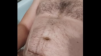 Preview 3 of Genc Turk Kizi Etek Alti - VID 425 Ma masturbez si ma piss direct in gura intr-o baie publica (2min)