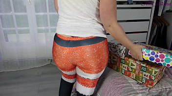 Preview 1 of Lucky Star Cloese Up Vagina - I celebrate Christmas with my huge cock and fucking my step sister&#039_s huge ass!
