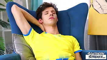 Preview 1 of Seducing Plummer - SOUTHERNSTROKES Twinks Henry Wilcox And Alex Blade Bareback