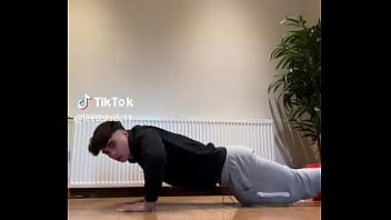 Preview 3 of Xxx Videos Up - Novinho do Tik Tok