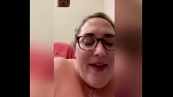 Preview 1 of Earsha Simpson Macci - FaceTime chubby girl flash