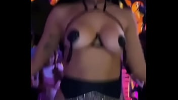 Preview 2 of Little Guy Fucking Mom - Anitta Balan&ccedil_ando os peitos gostosos