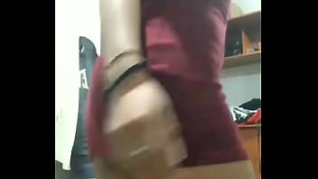 Preview 3 of Toples Beach Grecia - 1/4 pollo bailando