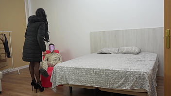 Preview 1 of Anisa Kate Blacked - CUCKOLD REAL &ndash_ Vampirosa se folla a otro mientras su novio mira y se toca