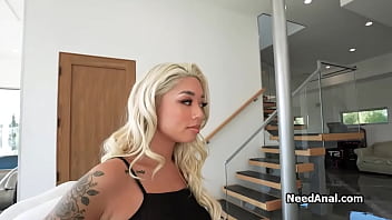 Preview 3 of Hd Sex Biwteefull Wife - Latinas sloppy gagging on bfs dick before anal