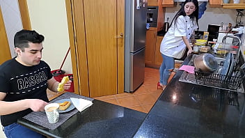 Preview 2 of Xnx Photos Sunny - Sexy private chef is seduced with a massage
