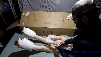 Preview 2 of Flexible Chair Heels Blonde - 135 cm JinSan YL Doll Unboxing and Review