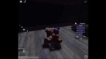 Preview 4 of Rebecca Linaire - Mi amiga futa me folla despu&eacute_s de chup&aacute_rsela en Roblox