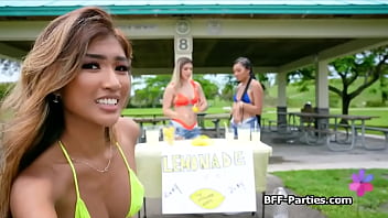 Preview 1 of Out Stting - Selling lemon juice in a foursome
