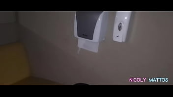 Preview 2 of Wife Cheat Cam - Apresentando uma casa Swing Marrakesh Club em Moema SP
