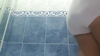 Preview 2 of Kajall Xxx Video - Madrastra se graba meando para su amante