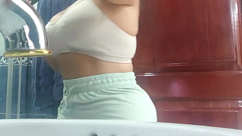 Preview 3 of Kajall Xxx Video - Madrastra se graba meando para su amante