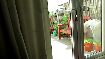 Preview 2 of German Hiden - Blow job in the window