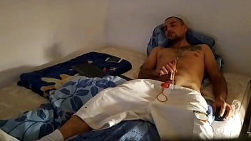 Preview 4 of Big Oiled Ads - pollish guy jerking off to orgasm