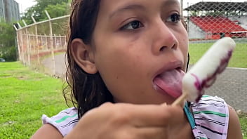 Preview 1 of Ma Ko Betene Choda Indian Vidoe - I fuck a stranger in exchange for an ice cream