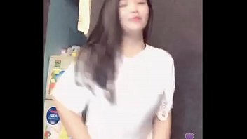 Preview 1 of Wife Chiiting - Bigo m&ocirc_ng to kh&ocirc_ng lo chết đ&oacute_i