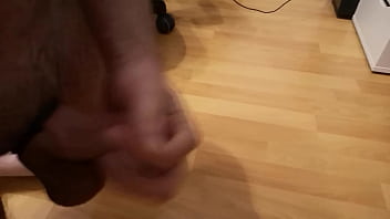 Preview 2 of Mom Help Mastur Son - Hole mir mit Penisring richtig geil einen runter