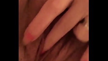 Preview 2 of Chinas Tetonas Con Negros - Old ladie with a nice pussy