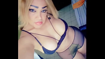 Preview 1 of Join De I No No - Sexy TRANSEXUAL Carolina