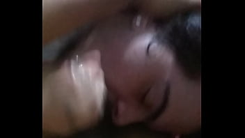 Preview 3 of Javkakek - Novinho guloso engolindo pau no sigilo