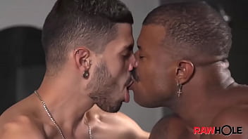 Preview 1 of Poshto Sumbal Khan Pakistan Xnxx - Erick Sampa fucks Black Muscular