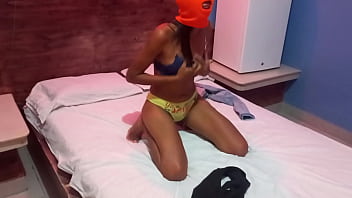 Preview 2 of Boy Ducking Hied Cam - MOAN LIKE A HOT BITCH!! THE BRUNETTE WANTS TO HAVE SEX AND THERE IS NO MALE WHO PLEASES HER,  LUCKY THE STEPSIST HAS A BOYFRIEND AND IS IN THE OTHER ROOM WITH HER BOYFRIEND TOUCHING HER BODY DELICIOUSLY. REAL HOMEMADE PORN