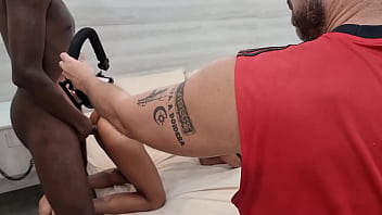 Preview 2 of Blacked Kagney - Bastidores da grava&ccedil_&atilde_o com a putinha Yasmin Ribeiro dando cu e buceta na pele pros amigos no motel