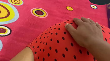Preview 1 of Qiqkvvgpl - Encontr&eacute_ a la zorra de la vecina descuidada y la puse a chuparme la verga