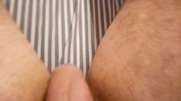 Preview 3 of Quella Superporno Di Mia Figlia - Crossed Legs masturbation