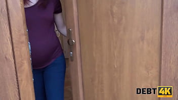 Preview 1 of Filim Vidio Downlod - DEBT4k. Guy and the female debtor find a common language thanks to sex