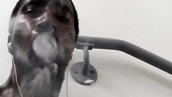 Preview 4 of Jav Relaes - Smoking in Las Vegas
