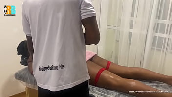 Preview 1 of Facials Gum - marido presenteia esposa com massagem com neg&atilde_o Realizador Baiano. Cuckold assistindo sua Hotwife gozar diversas vezes com squirt e indo pro bbc foder ela com vontade . Cuckold&rsquo_s Gift,  Hotwife massage with bbc