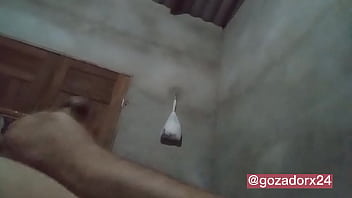 Preview 4 of Motti Gand Wali - Gozadorx24 fazendo leite para o caf&eacute_ logo cedo